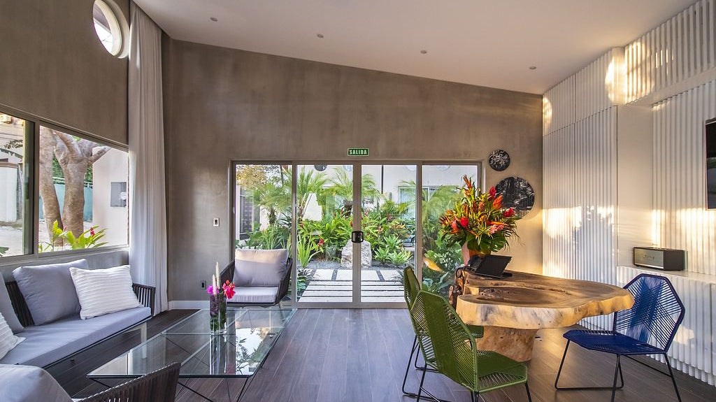 Hotel: An eco and fresh project