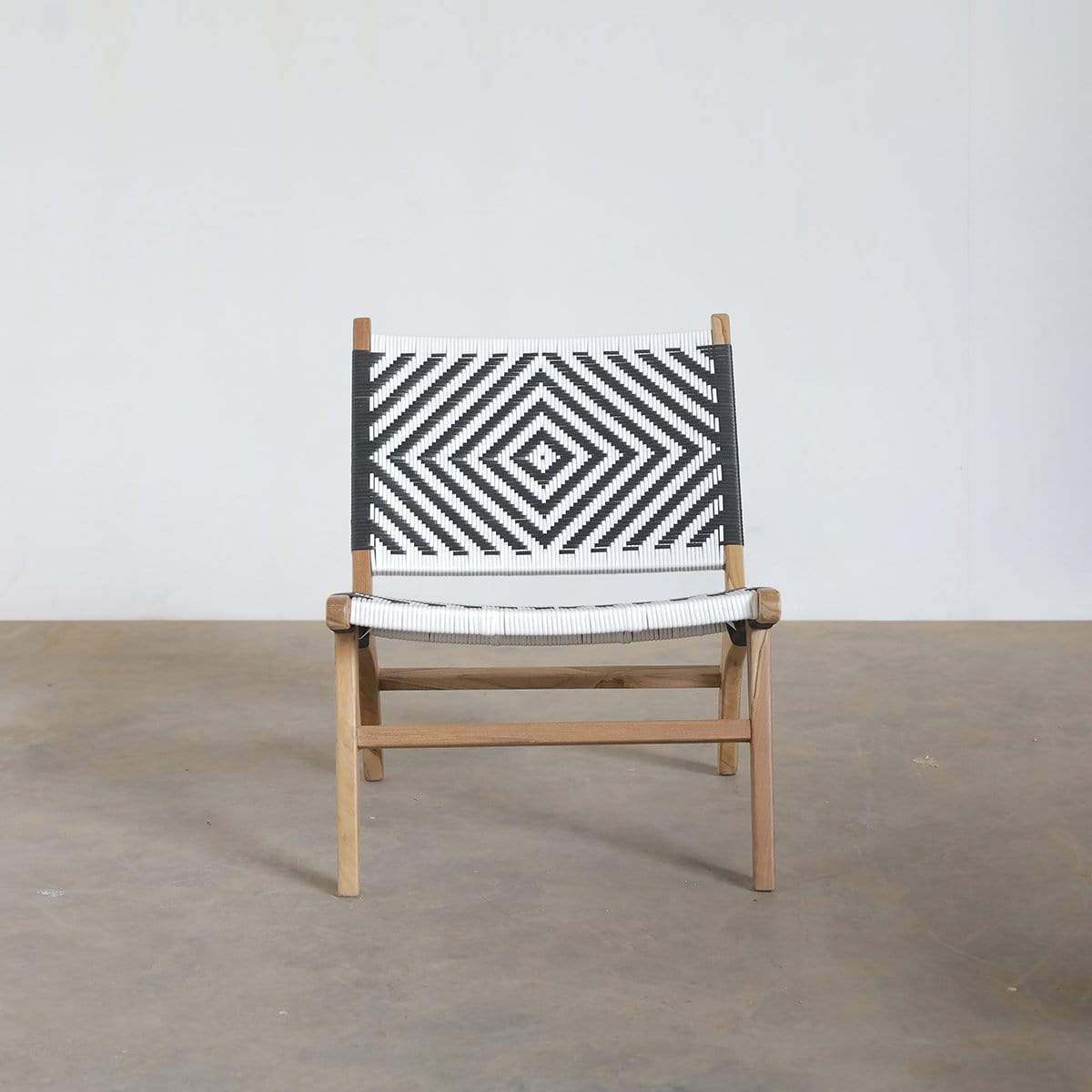 KUVO Hospitality Chairs In stock Mykonos Black & White